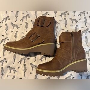 Corky’s Woke Boots